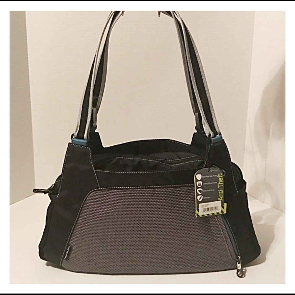NEW Travelon Bag (with tags)